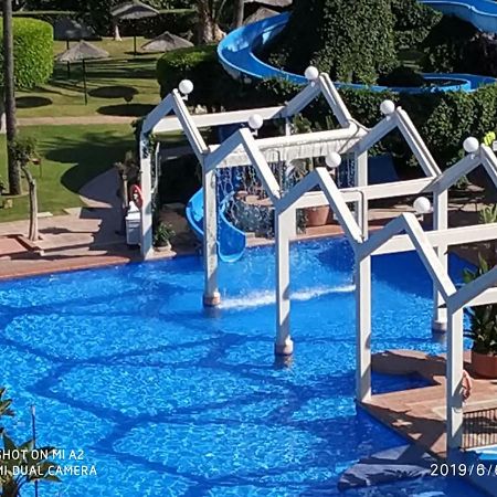 Benalbeach Jr Suite Malaga Bagian luar foto