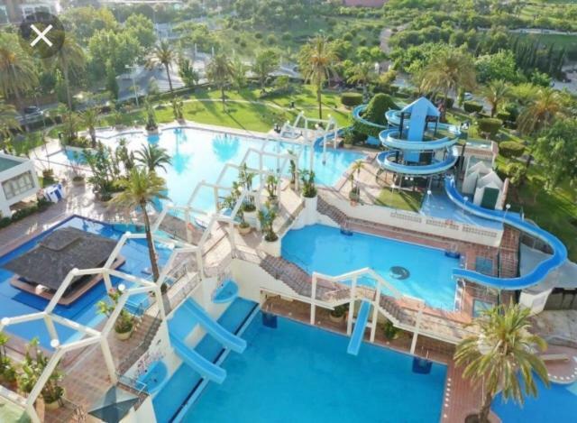 Benalbeach Jr Suite Malaga Bagian luar foto