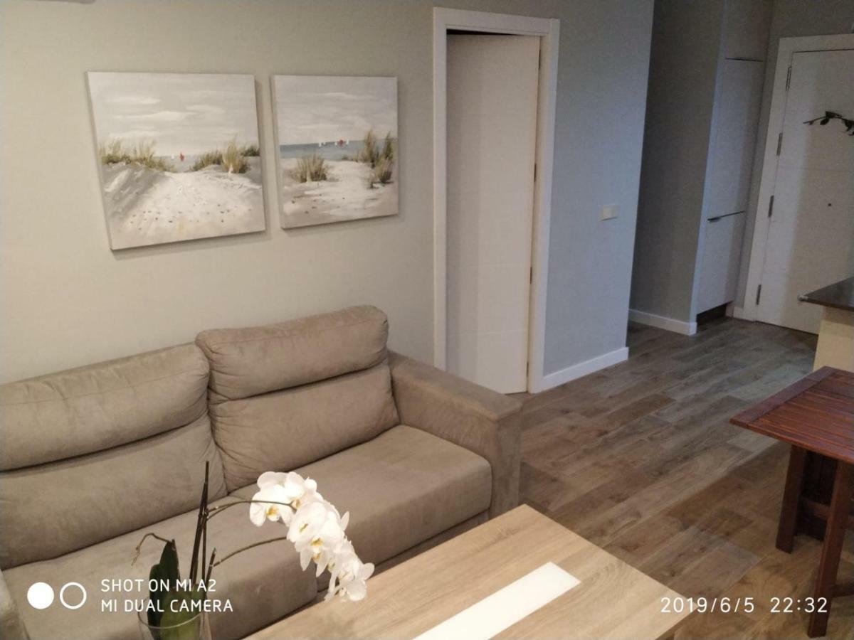 Benalbeach Jr Suite Malaga Bagian luar foto