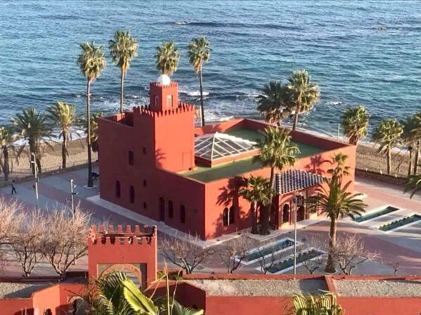 Benalbeach Jr Suite Malaga Bagian luar foto